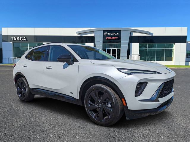 New 2025 Buick Envision Sport Touring image 1