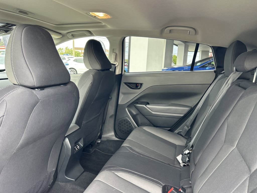 Certified 2025 Subaru Crosstrek 2.0i Premium image 17