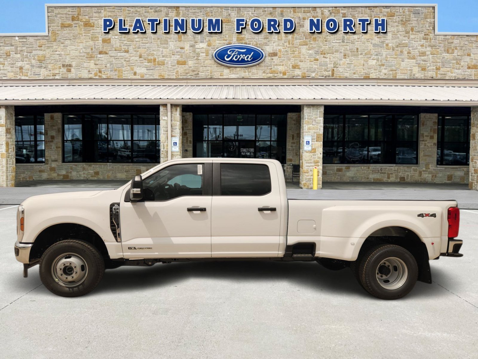 New 2026 Ford F350 XL AWD/4WD image 3