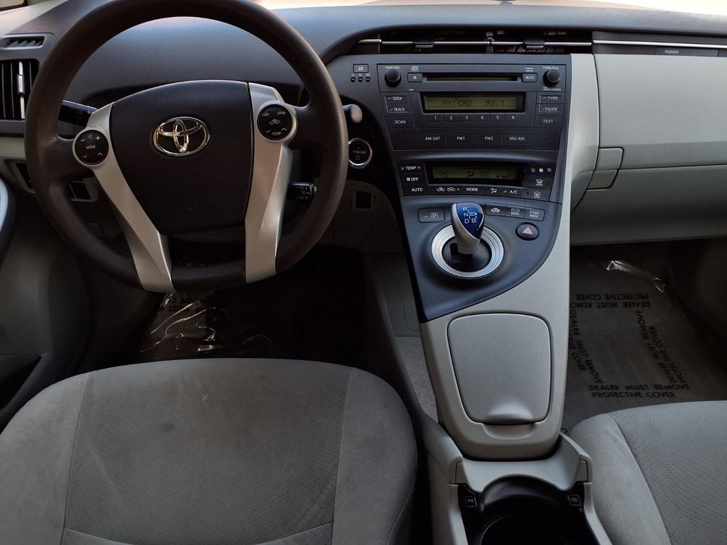 Used 2011 Toyota Prius Two image 18