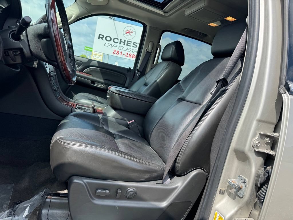 Used 2008 Cadillac Escalade EXT AWD/4WD image 5
