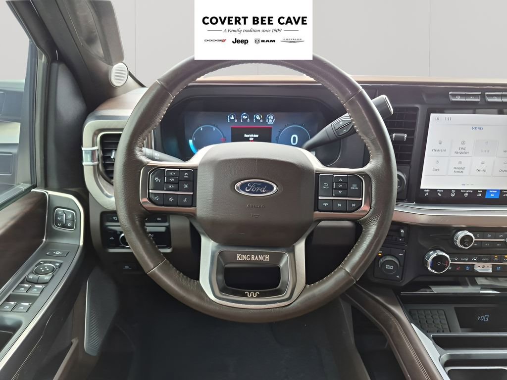 Used 2023 Ford F350 King Ranch w/ Chrome Package image 25