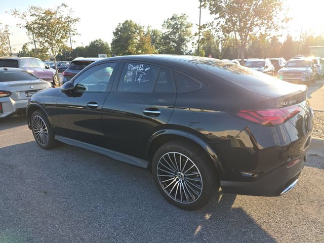 Used 2024 Mercedes-Benz GLC 300 4MATIC image 3