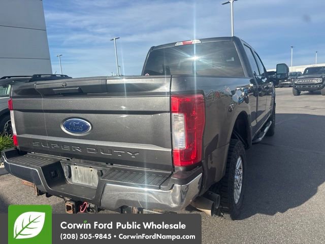 Used 2018 Ford F250 XLT AWD/4WD image 10