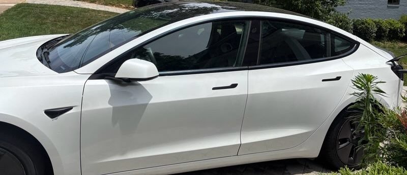 Used 2021 Tesla Model 3 Standard Range Plus RWD image 5