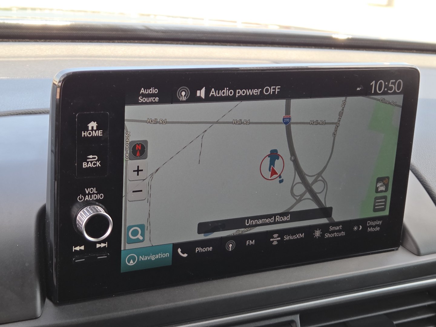 Used 2025 Honda Pilot Touring image 4