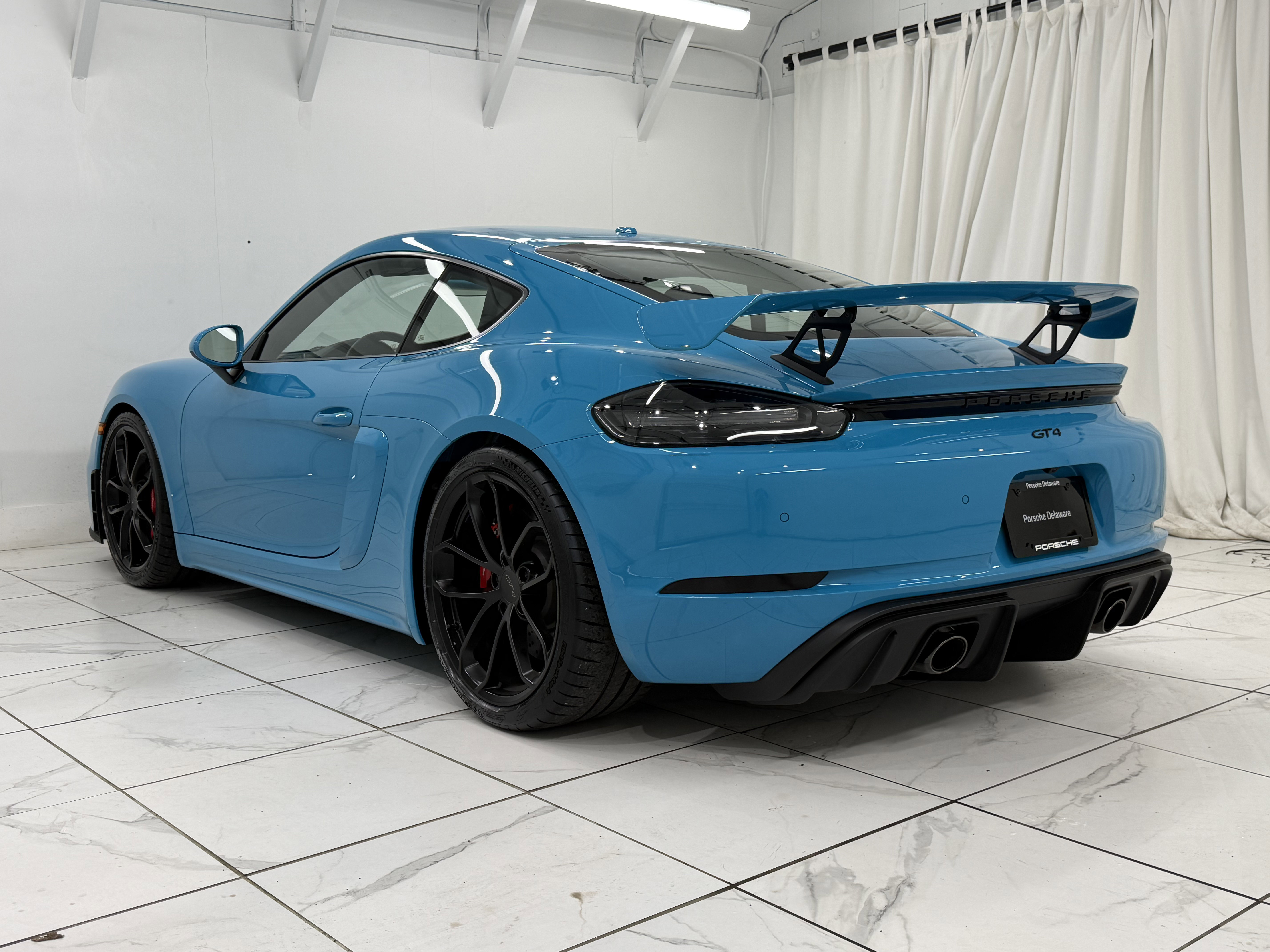 Certified 2021 Porsche 718 Cayman GT4 image 3