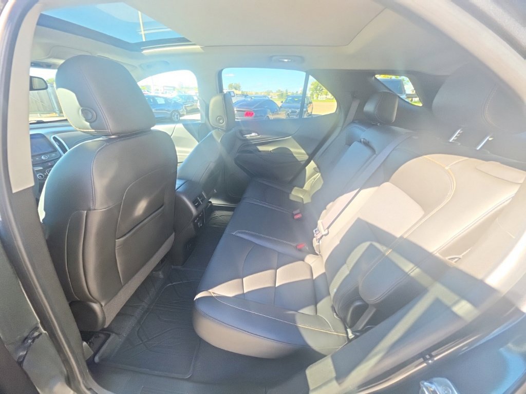 Used 2021 Chevrolet Equinox Premier AWD/4WD image 27