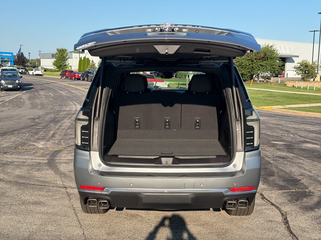 New 2026 Chevrolet Suburban High Country AWD/4WD image 41