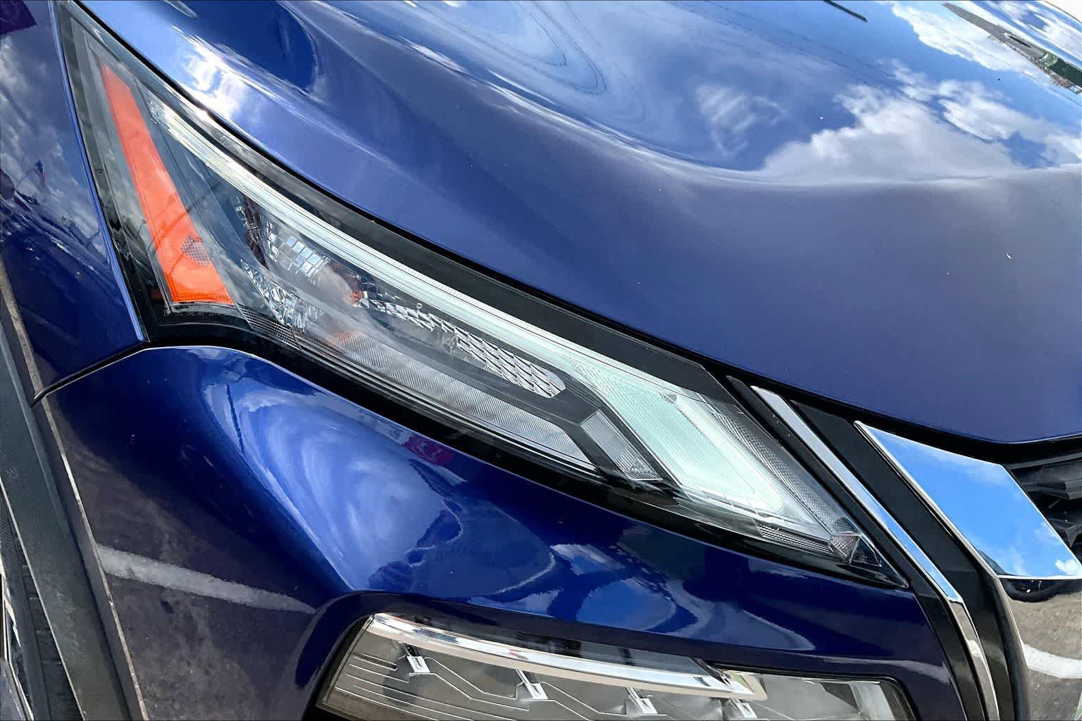 Certified 2023 Nissan Rogue SV FWD image 26