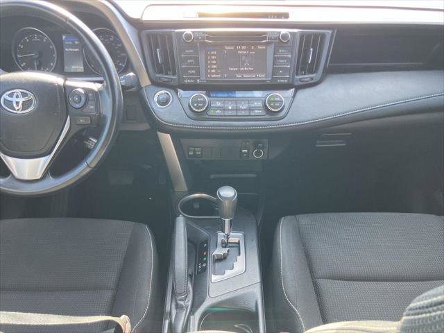 Certified 2018 Toyota RAV4 XLE FWD image 17