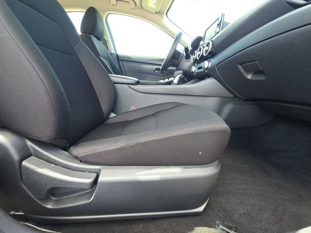 Used 2025 Nissan Sentra S FWD image 14