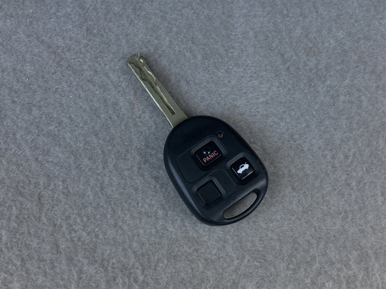 Used 2006 Lexus SC 430 Convertible RWD image 35