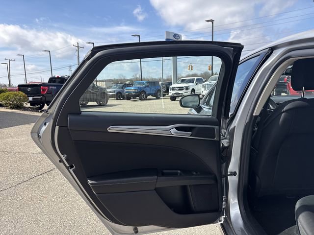 Certified 2020 Ford Fusion SE image 23