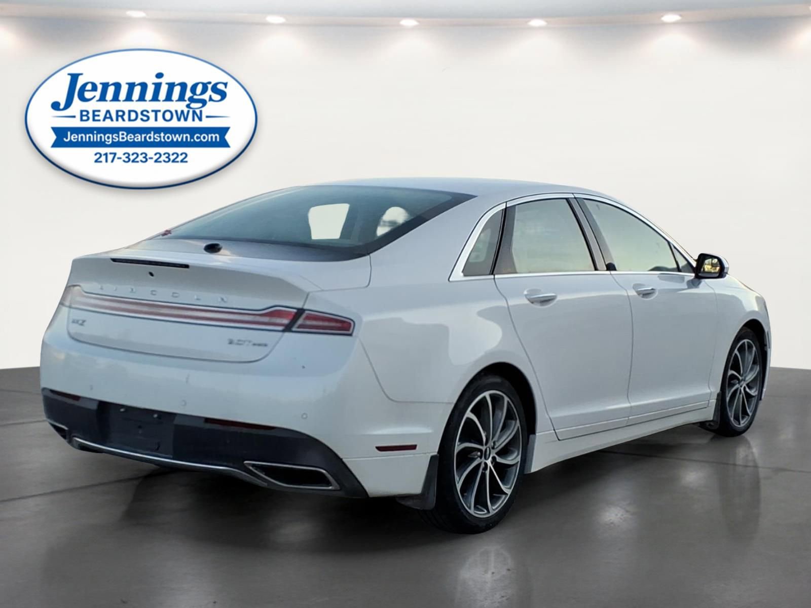 Used 2018 Lincoln MKZ Select w/ Magnetic Appearance Package image 4
