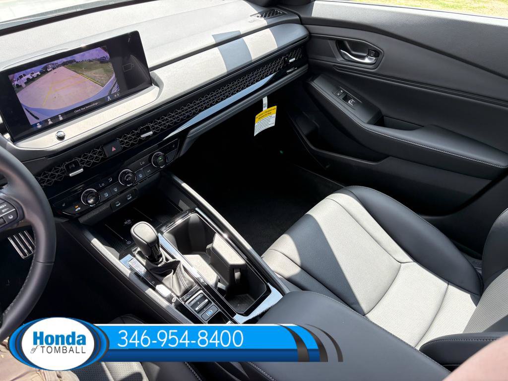 New 2026 Honda Accord Hybrid Sport-L FWD image 31