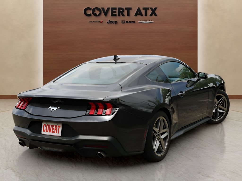 Used 2024 Ford Mustang Coupe RWD image 5