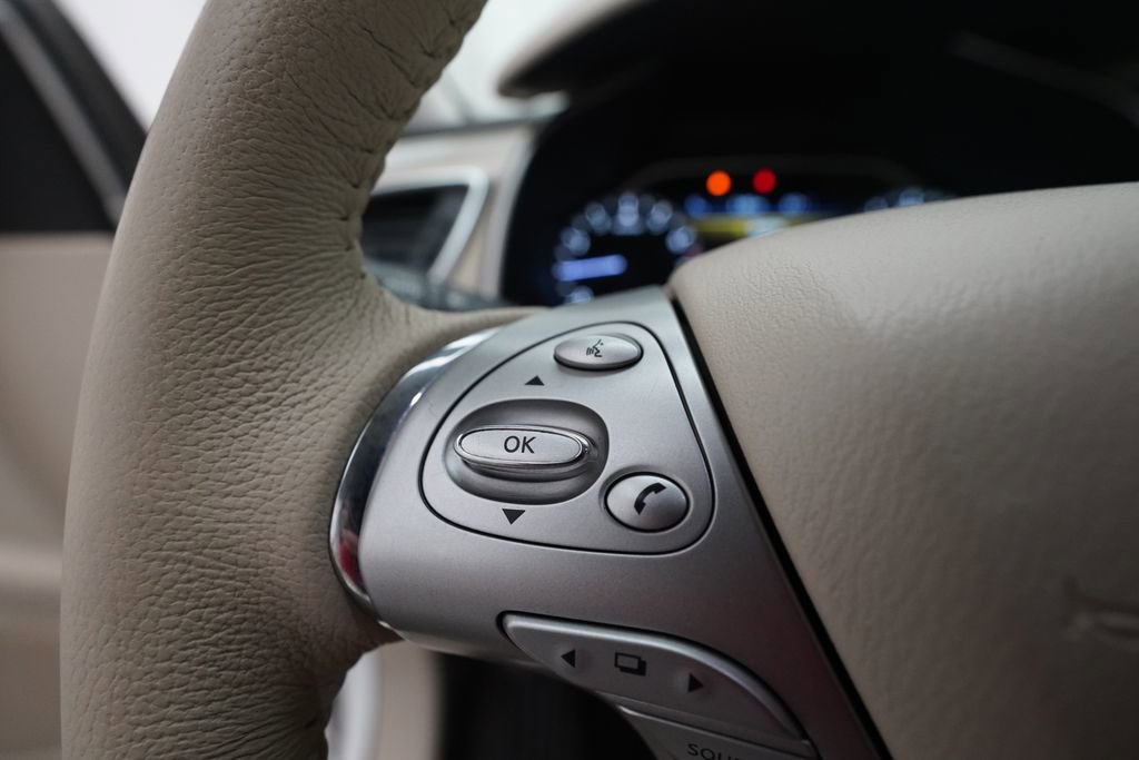Used 2017 Nissan Murano SL AWD/4WD image 18
