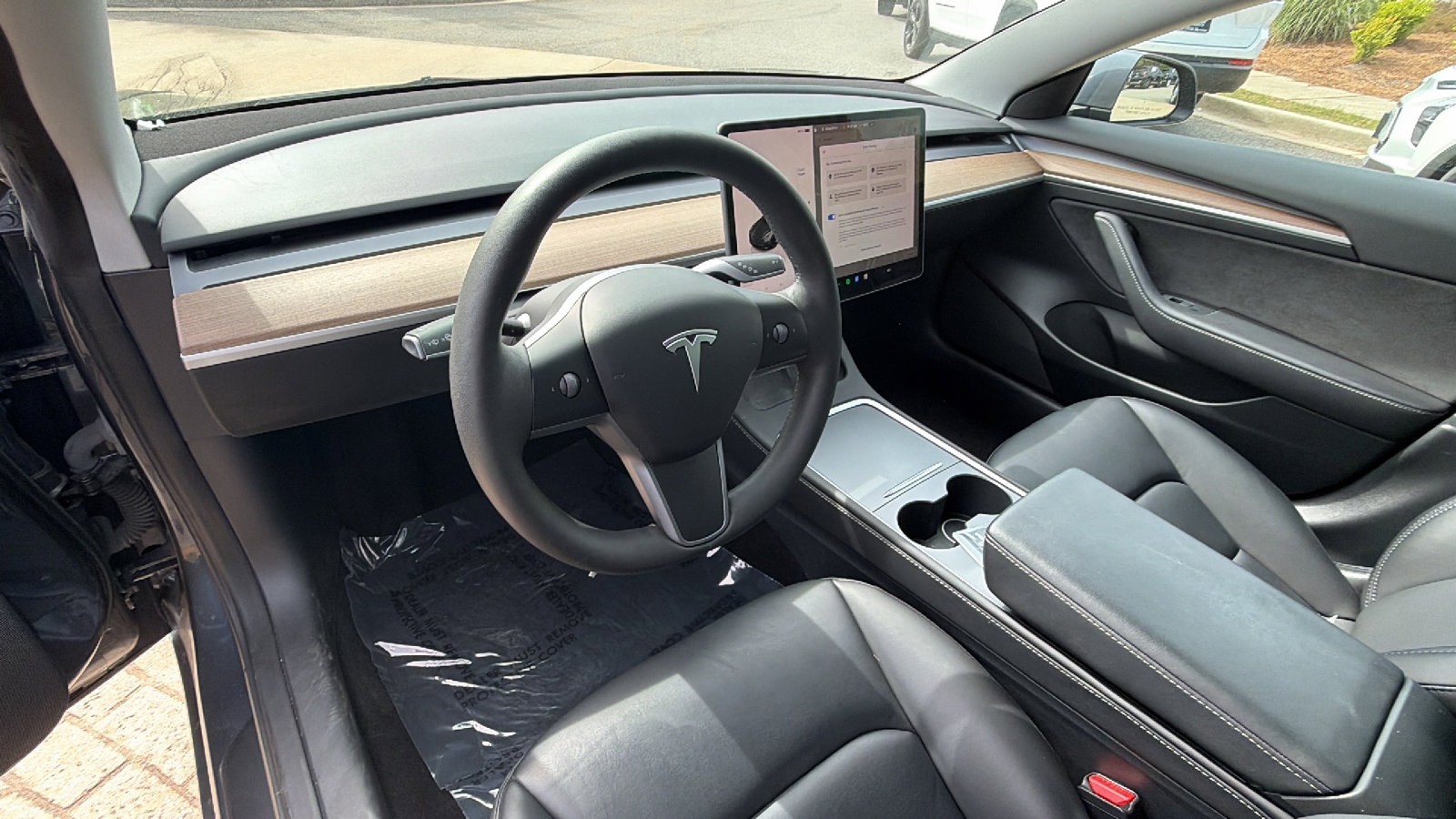 Used 2023 Tesla Model 3 Standard Range RWD image 24