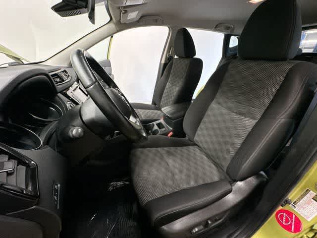 Used 2020 Nissan Rogue Sport SV w/ All-Weather Package AWD/4WD image 16