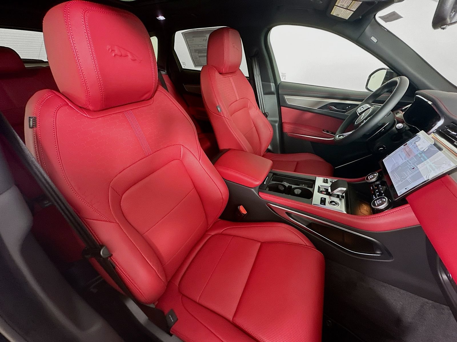New 2026 Jaguar F-PACE R-Dynamic S AWD/4WD image 44