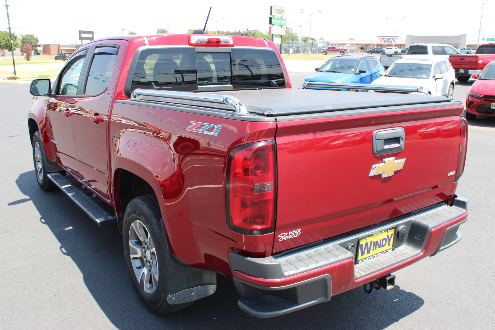 Used 2017 Chevrolet Colorado Z71 AWD/4WD image 6