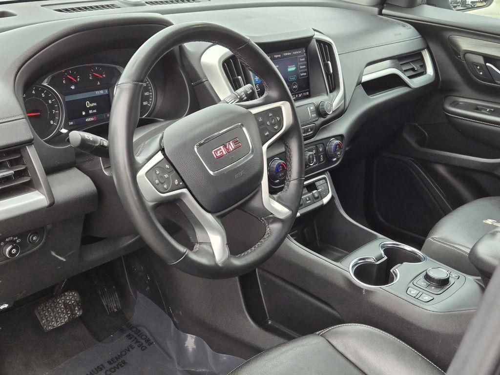 Used 2024 GMC Terrain SLT image 18