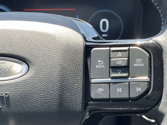 New 2023 Ford F150 Lightning Platinum AWD/4WD image 16