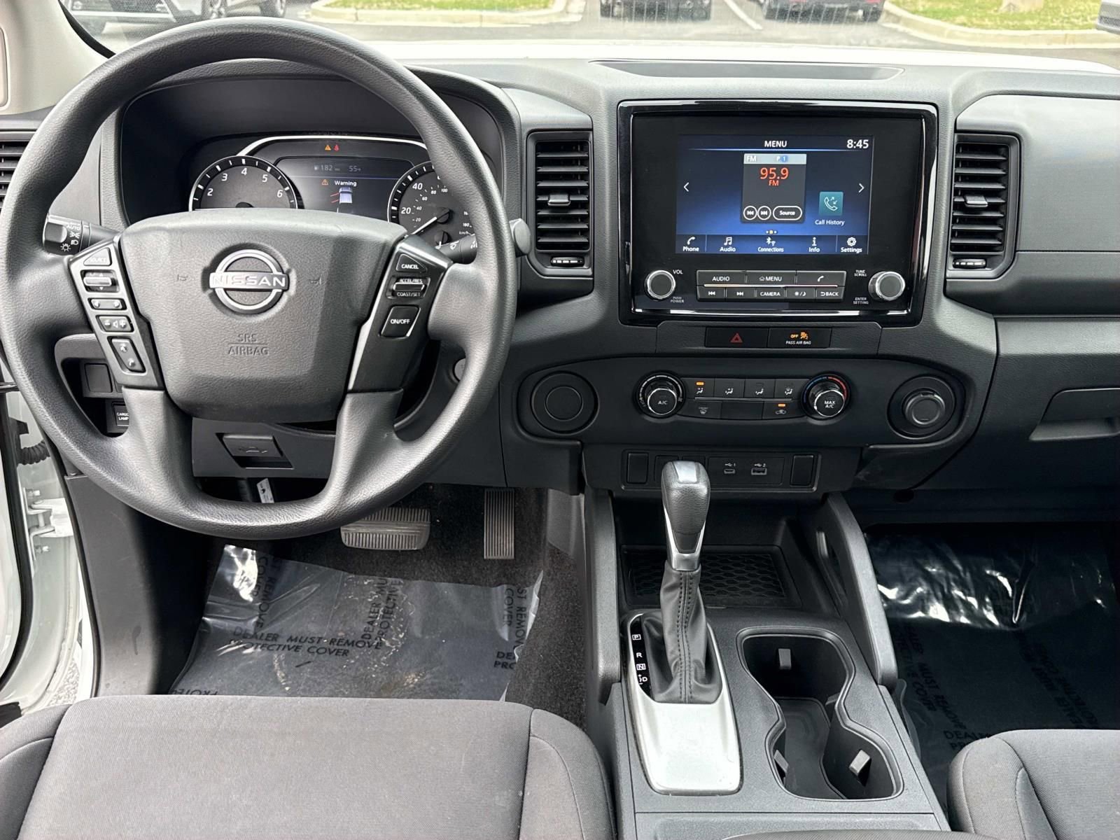 Used 2022 Nissan Frontier S RWD image 8