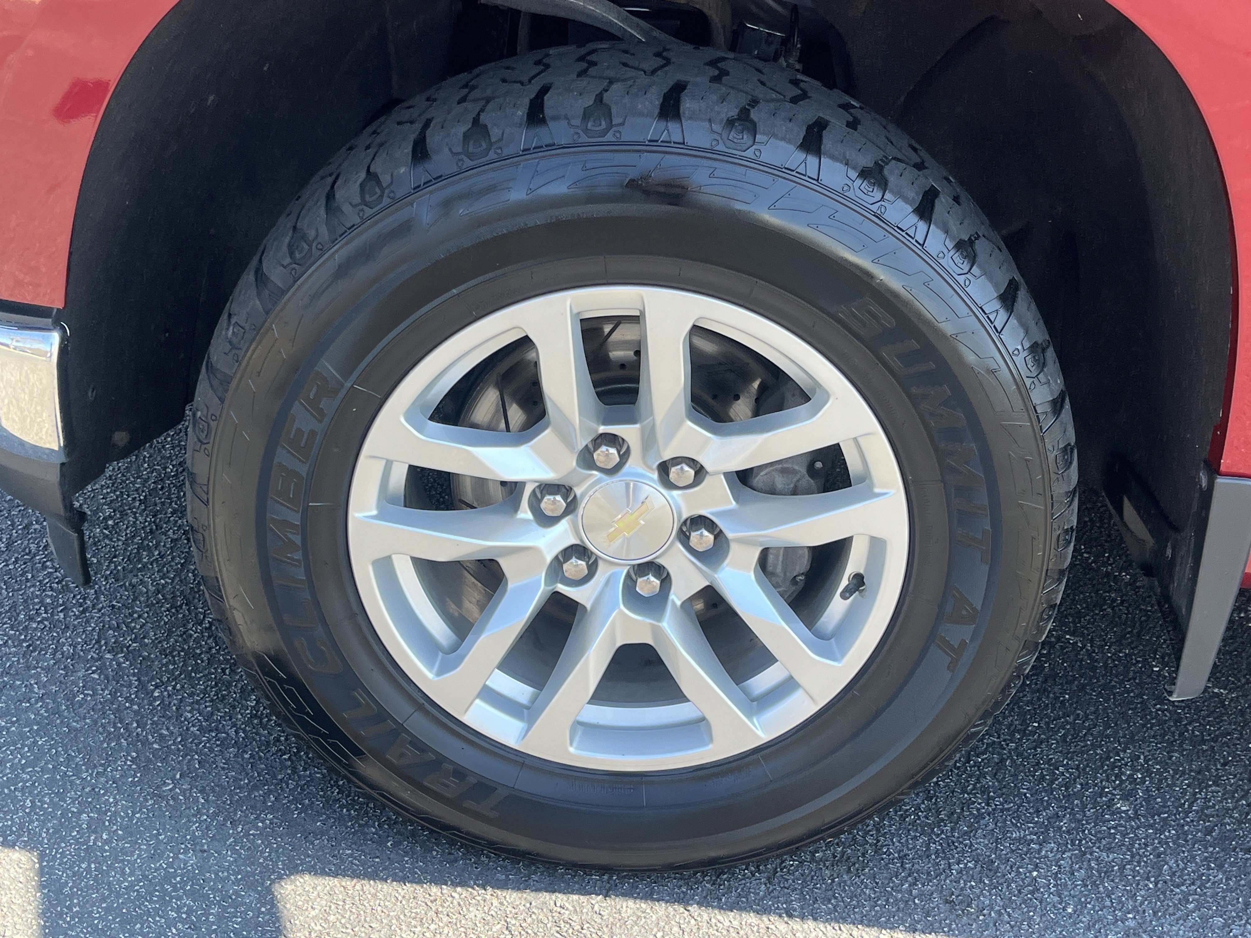 Used 2020 Chevrolet Silverado 1500 LT w/ All-Star Edition AWD/4WD image 32