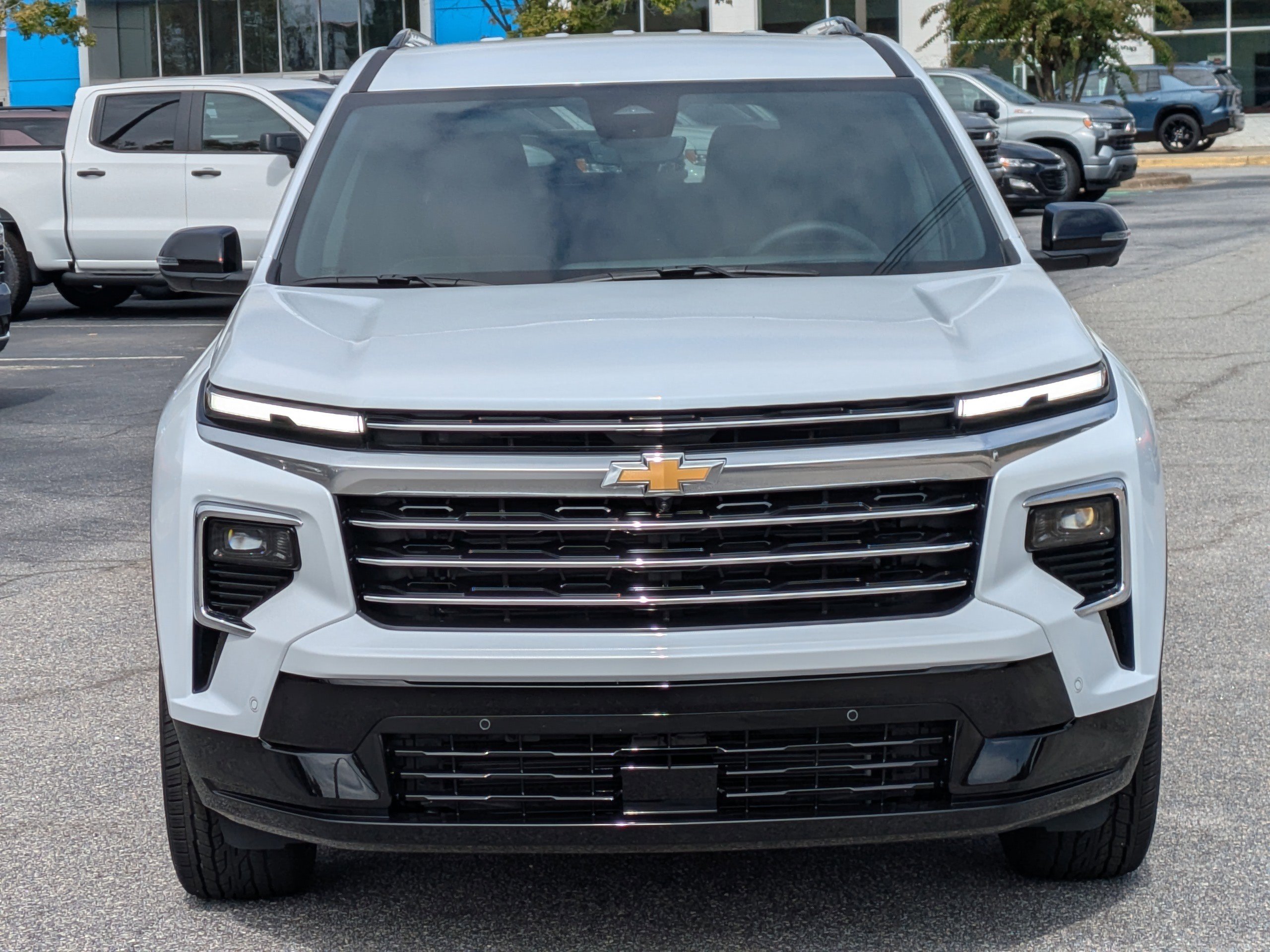 New 2026 Chevrolet Traverse High Country image 9