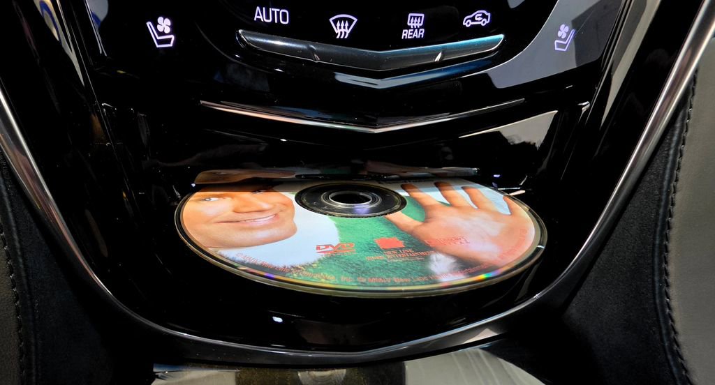 Used 2019 Cadillac Escalade Platinum AWD/4WD image 61