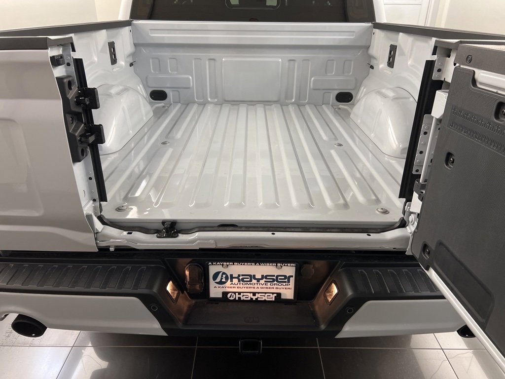 New 2025 Ford F150 Lariat w/ Equipment Group 502A High image 43