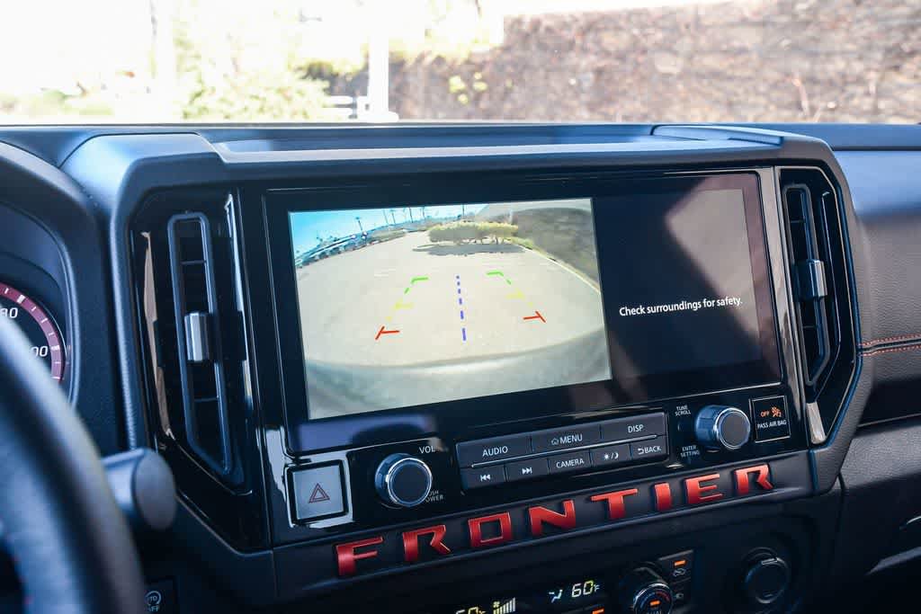 Used 2025 Nissan Frontier Pro-X image 23
