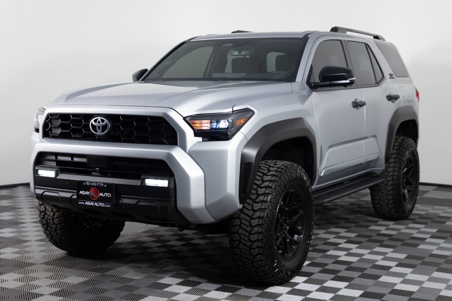 Used 2026 Toyota 4Runner TRD Off-Road Premium AWD/4WD image 2