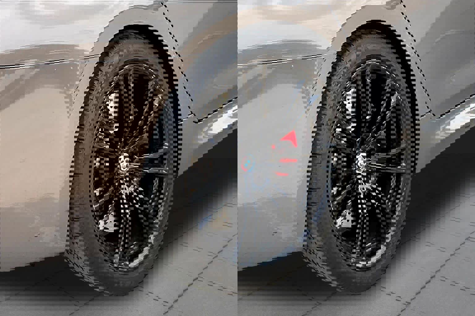 Used 2023 BMW M5 w/ Competition Package image 10