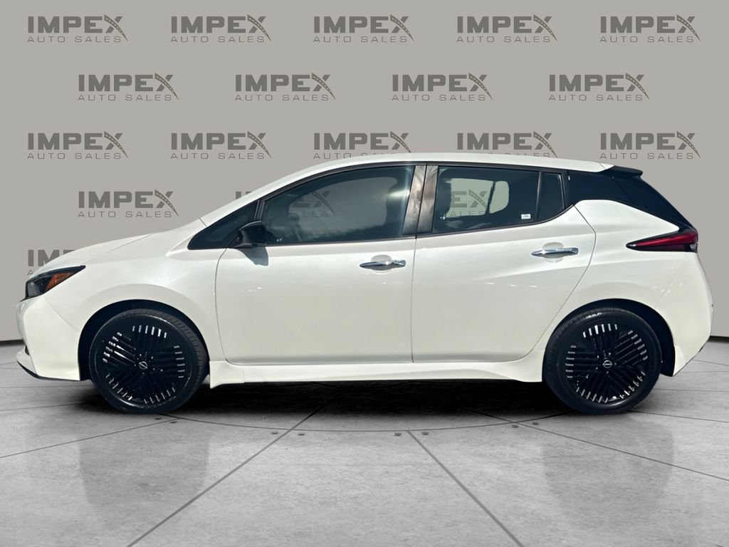 Used 2024 Nissan Leaf SV Plus FWD image 2