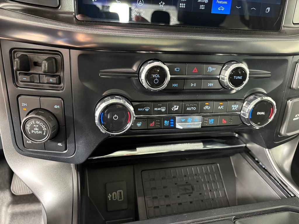 New 2026 Ford F150 Lariat w/ Equipment Group 502A High AWD/4WD image 25