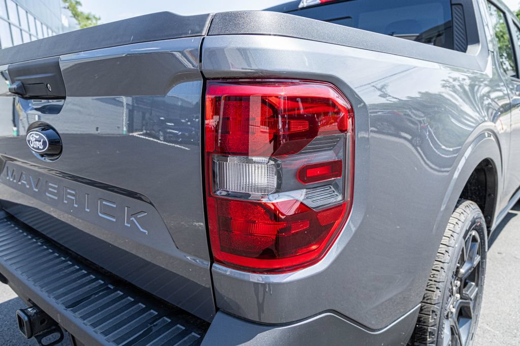 New 2026 Ford Maverick Lariat w/ Black Appearance Package AWD/4WD image 12