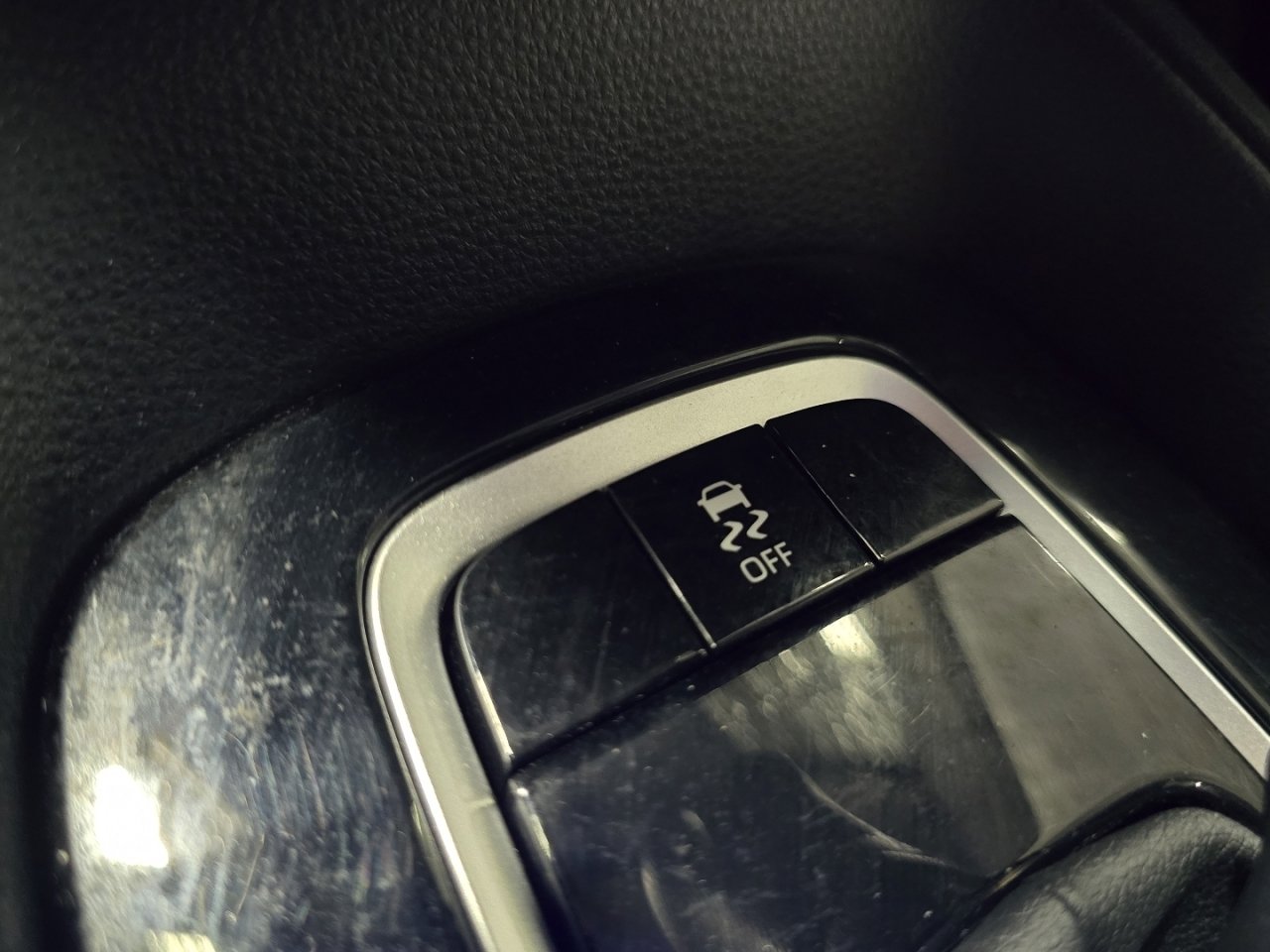 Certified 2024 Toyota Corolla LE image 24