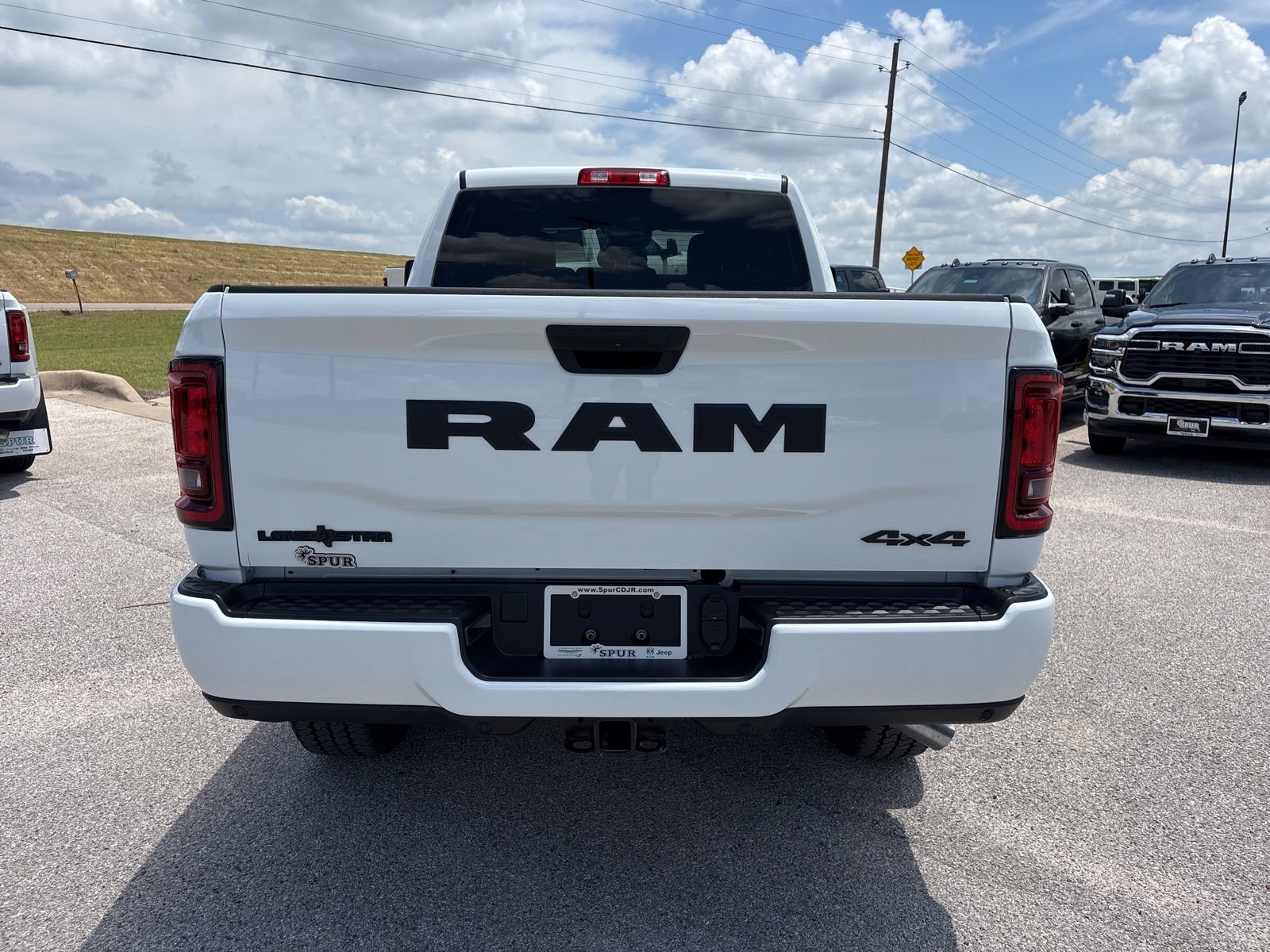 New 2026 RAM 2500 Lone Star AWD/4WD image 5