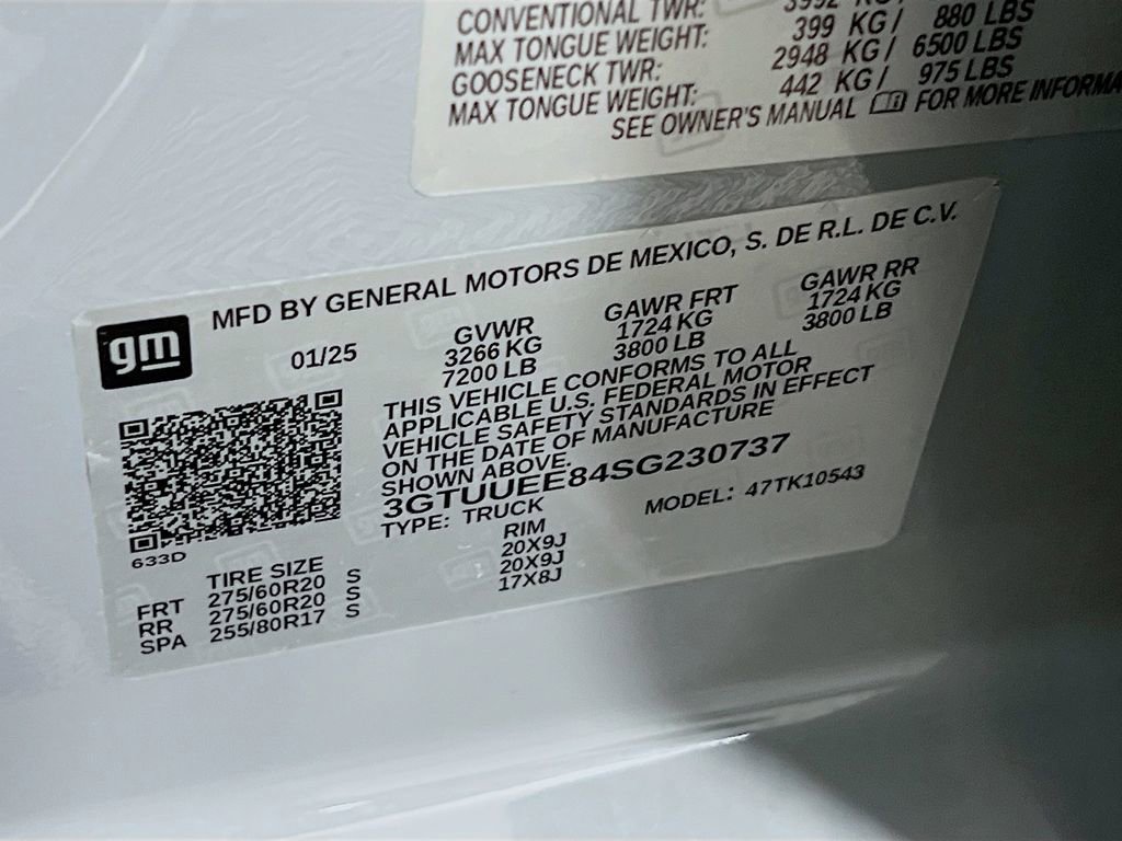 Certified 2025 GMC Sierra 1500 AT4 w/ AT4 Premium Package AWD/4WD image 29
