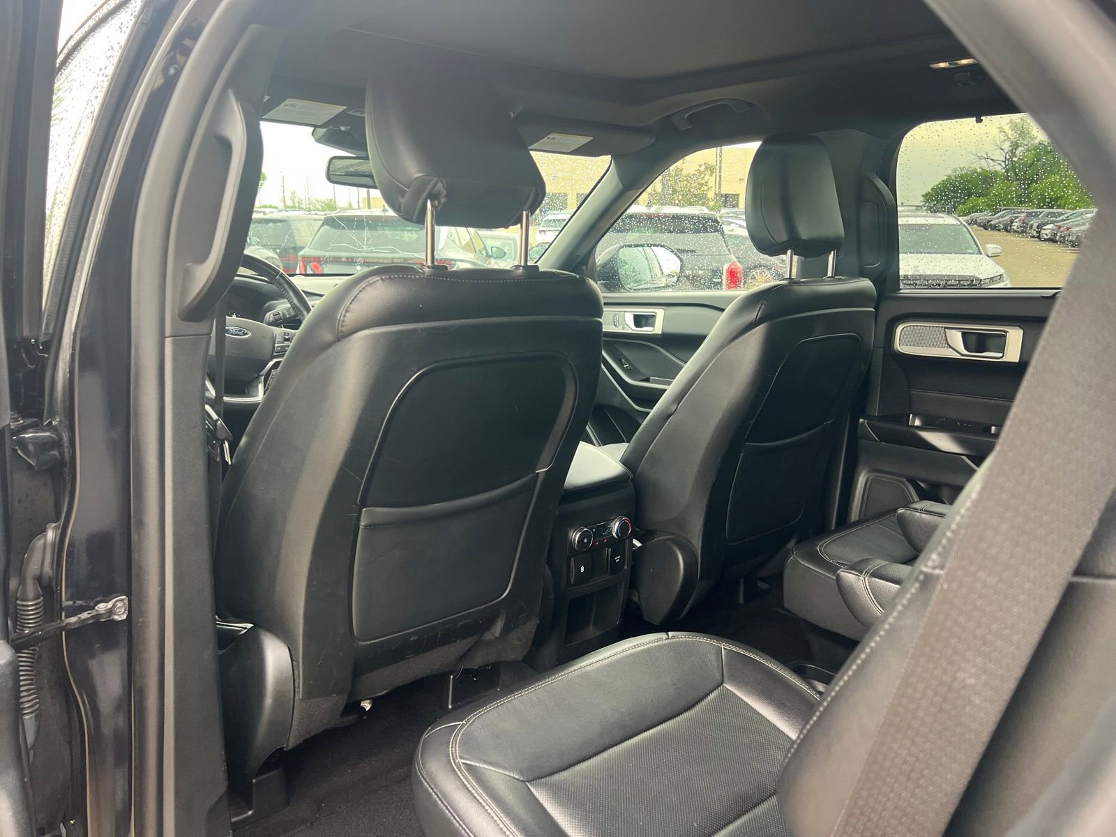 Used 2020 Ford Explorer Limited RWD image 18