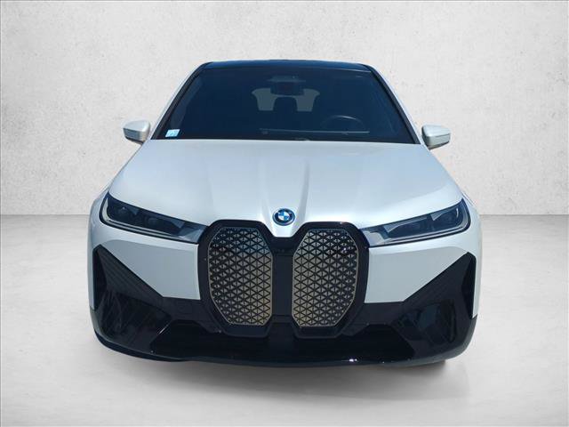 Used 2025 BMW iX xDrive50 w/ Premium Package AWD/4WD video 2