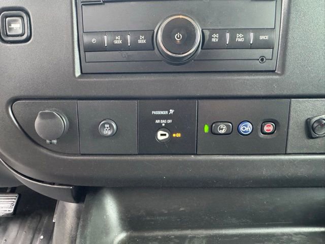 Used 2023 GMC Savana 3500 w/ Driver Convenience Package RWD image 15