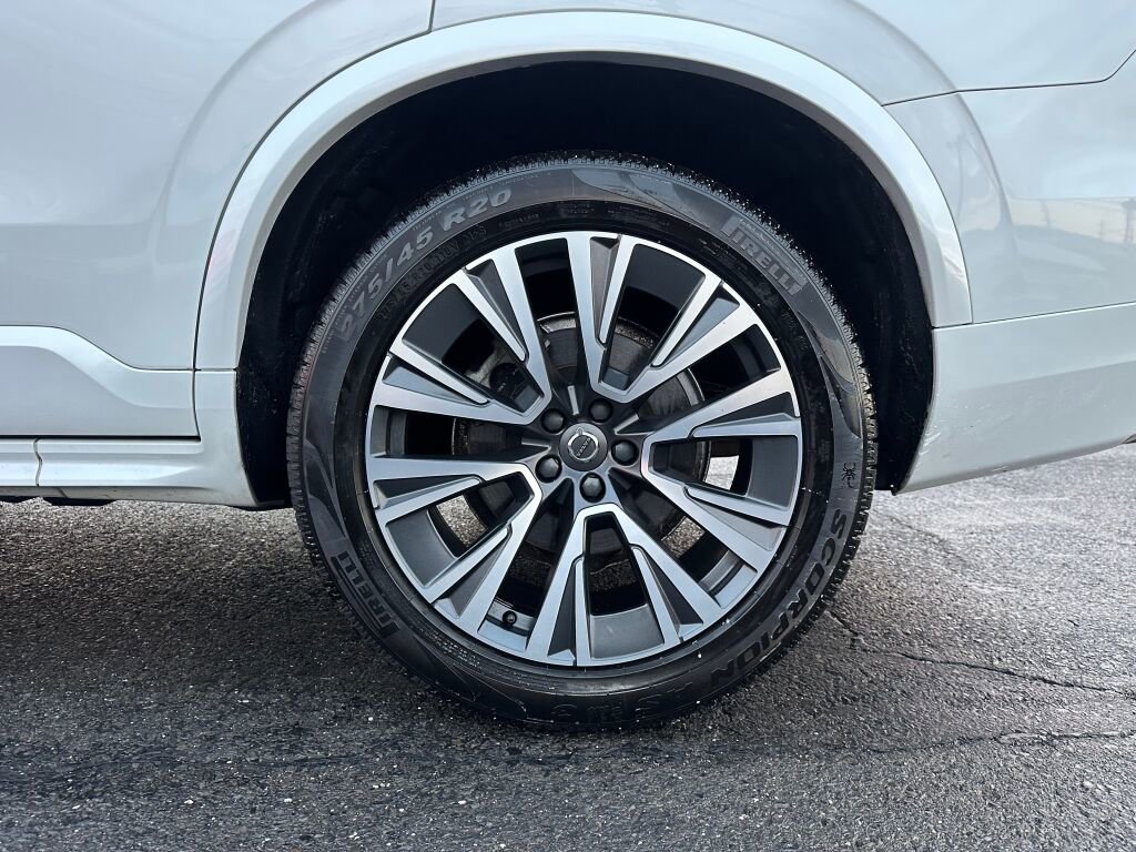 Used 2021 Volvo XC90 T6 Momentum image 36