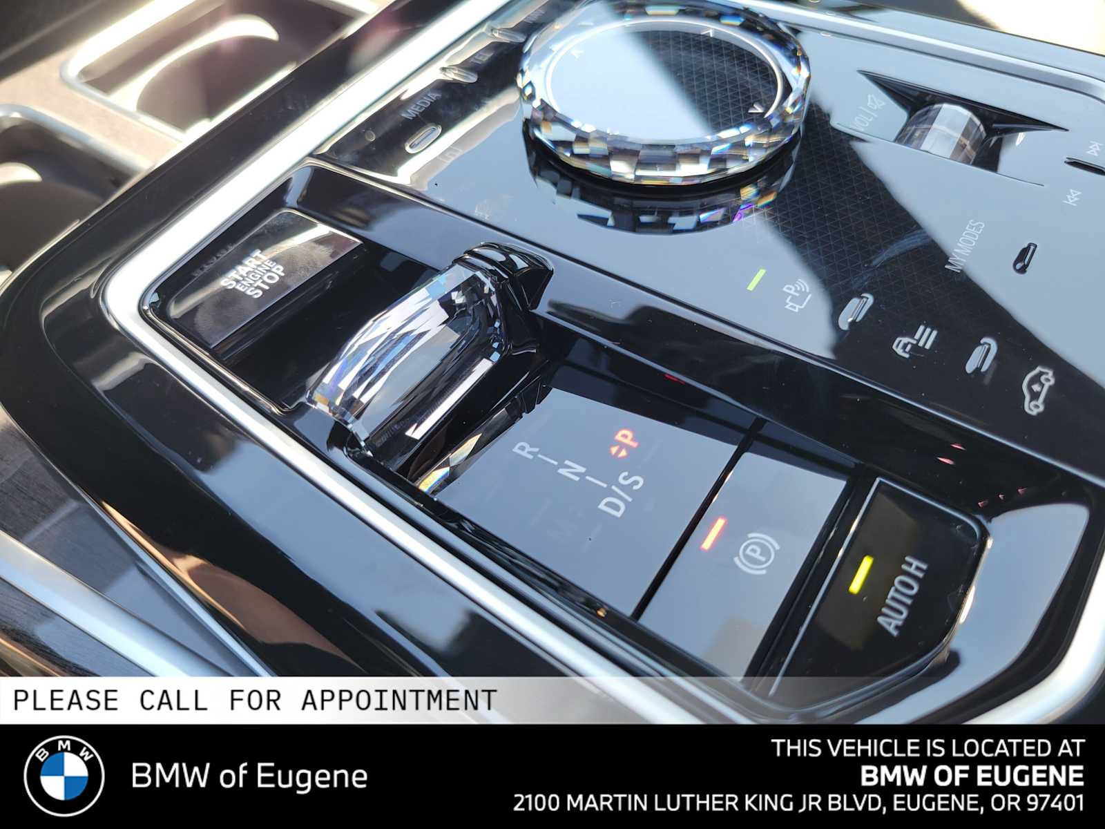 New 2026 BMW 740i xDrive w/ Premium Package AWD/4WD image 31