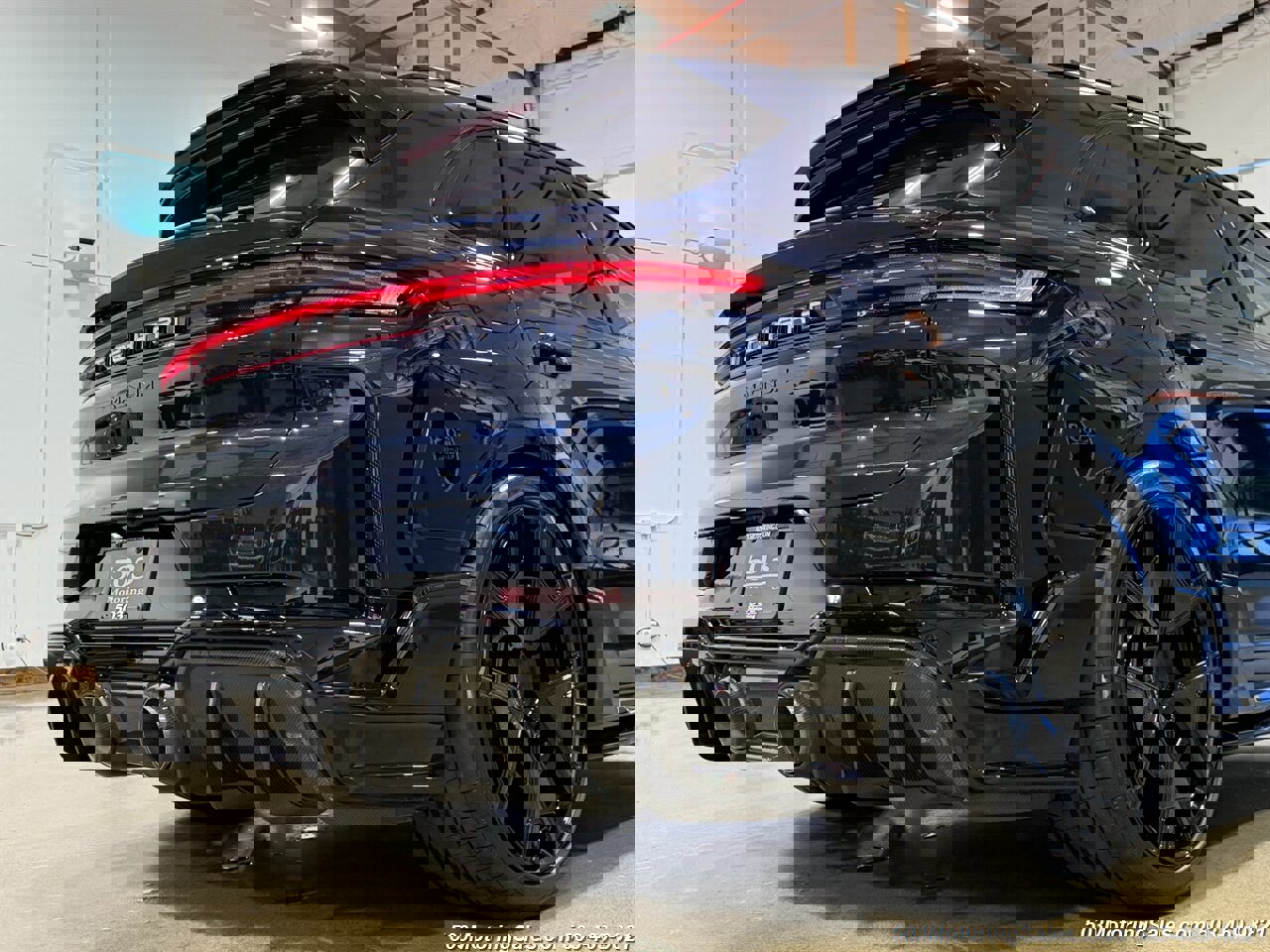 Used 2024 Porsche Cayenne Turbo AWD/4WD image 29