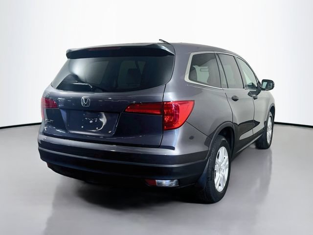 Used 2017 Honda Pilot LX image 8