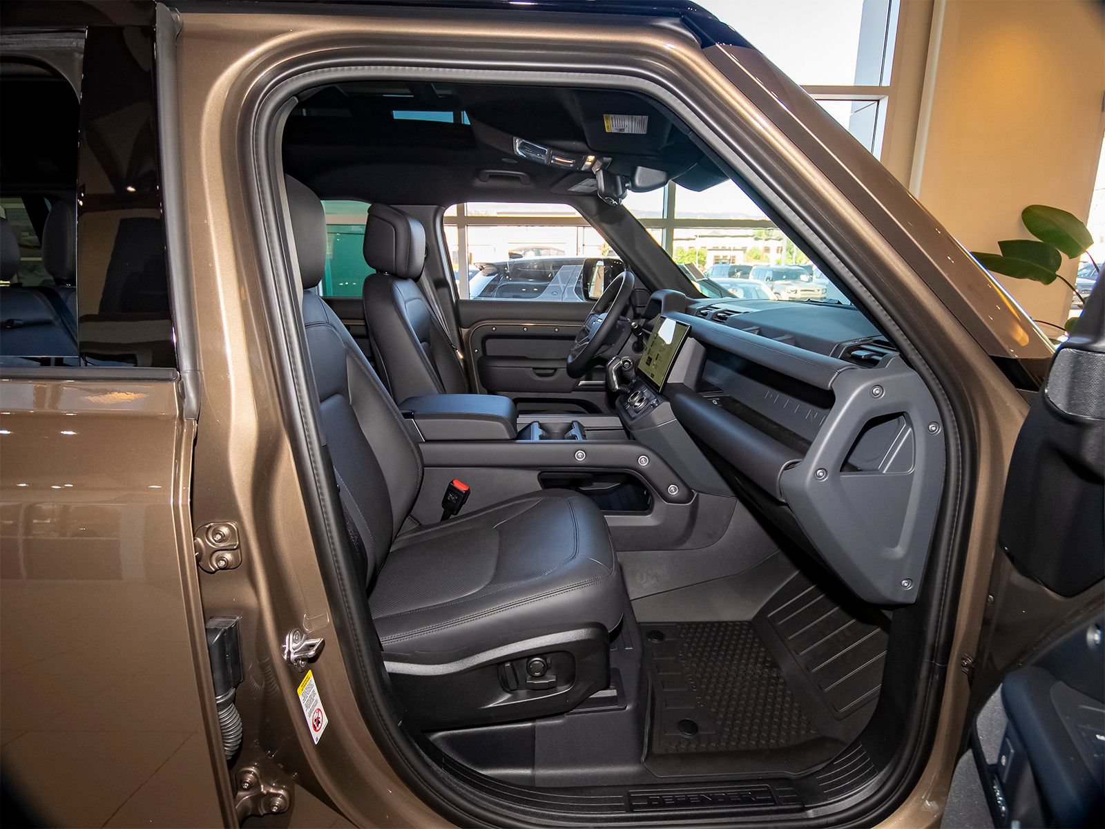 New 2026 Land Rover Defender 110 X-Dynamic SE AWD/4WD image 51